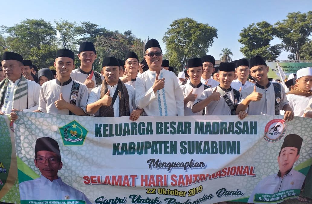 Hari Santri Nasional, Pelajar MAN 4 Sukabumi Turut Hadir di Gasibu Bandung