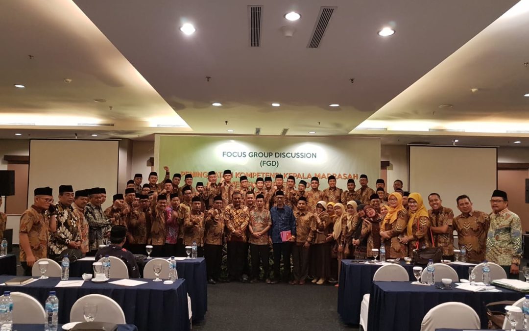 Kepala Madrasah Aliyah Negeri Se-Jawa Barat Hadiri Focus Group Discussion (FGD) di Cirebon
